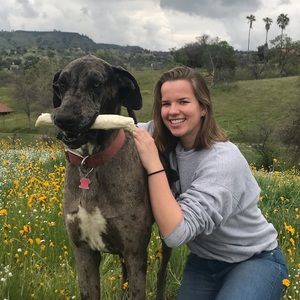 Meet your Posher, Laura